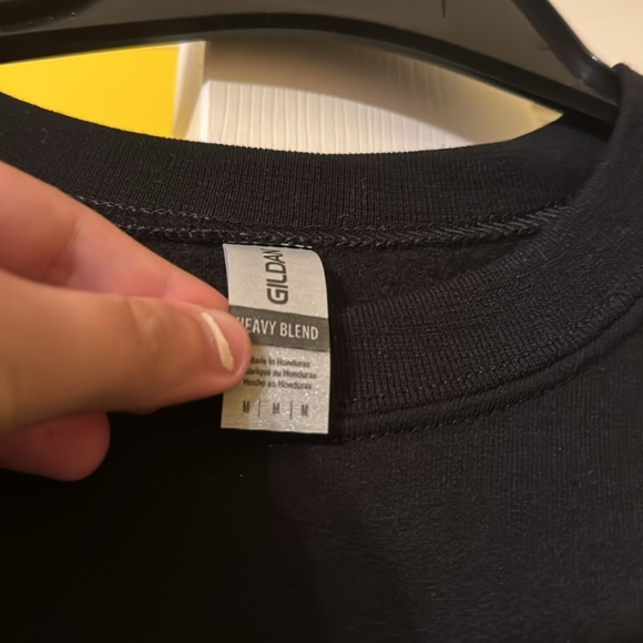 Homemade black crewneck sweatshirt - Picture 3 of 3